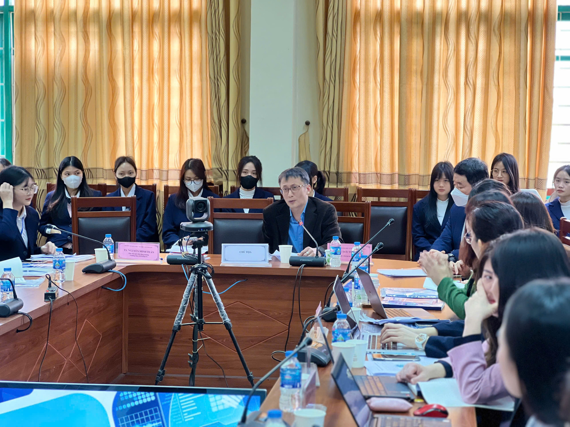 0dc5266fb3b503eb5aa427