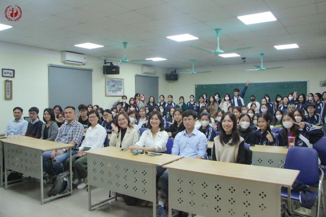 Tọa đàm về giảng dạy tiếng Hán và định hướng nghề nghiệp liên quan đến tiếng Hán cho sinh viên