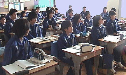 [Báo cáo NCKHSV] Đặc trưng, vai trò và ảnh hưởng của Juku (塾) đối với hệ thống giáo dục hiện đại Nhật Bản